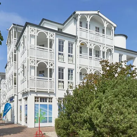 Moderne Mit Grossem Balkon Im Seepark * Sellin (Rugen)