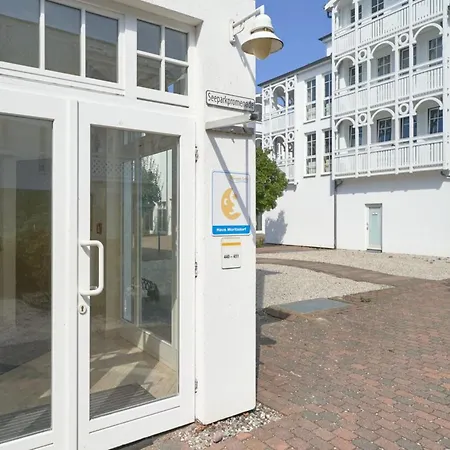 Apartment Moderne Mit Grossem Balkon Im Seepark